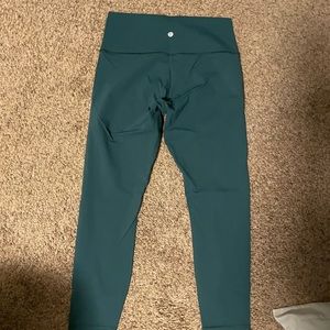 Lululemon wunder unders